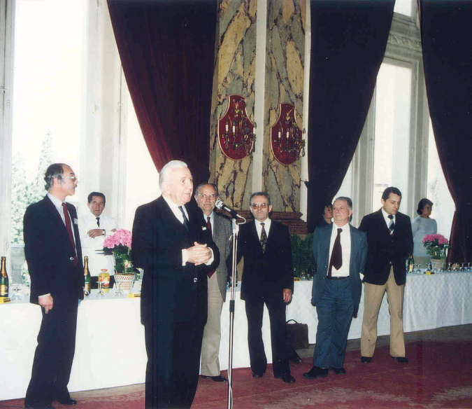 1981-001