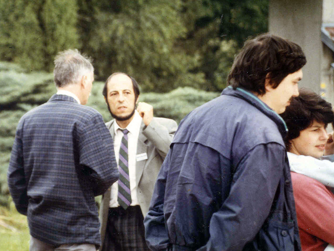 1990-012