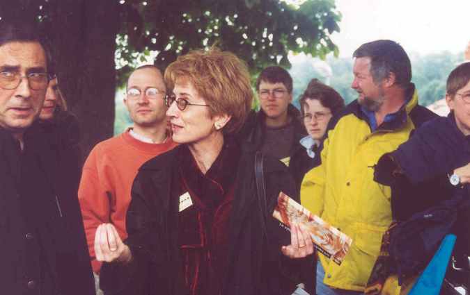 1999-040