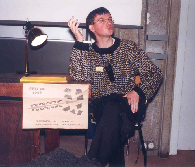 1999-044