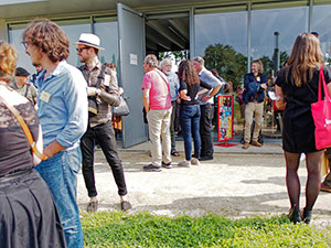 Auch_2021–061
